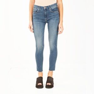 MOTHER Looker Ankle Fray Skinny Jeans Size 27 Blue Distressed Raw Hem